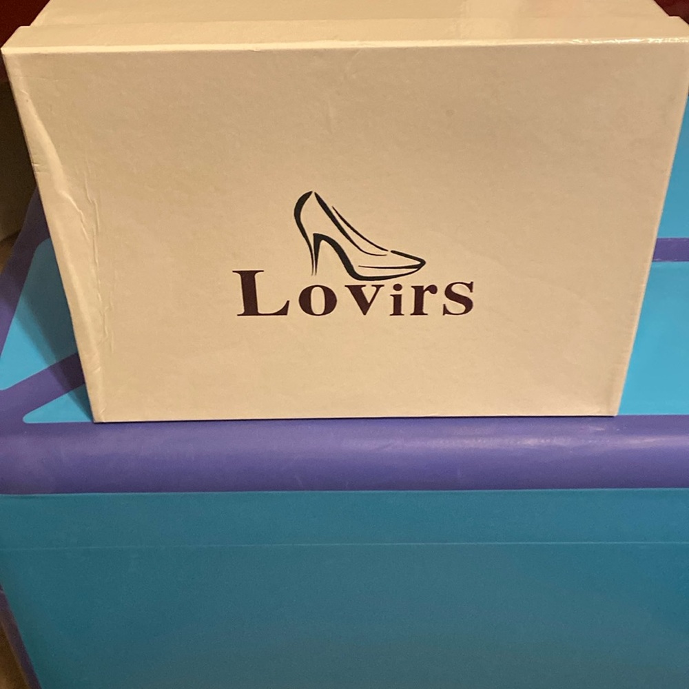 Lovirs. Size 10 5 inch stiletto heel.